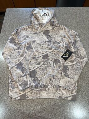 Art Class Youth Camouflage Hoodie, Size XL (14), NWT!